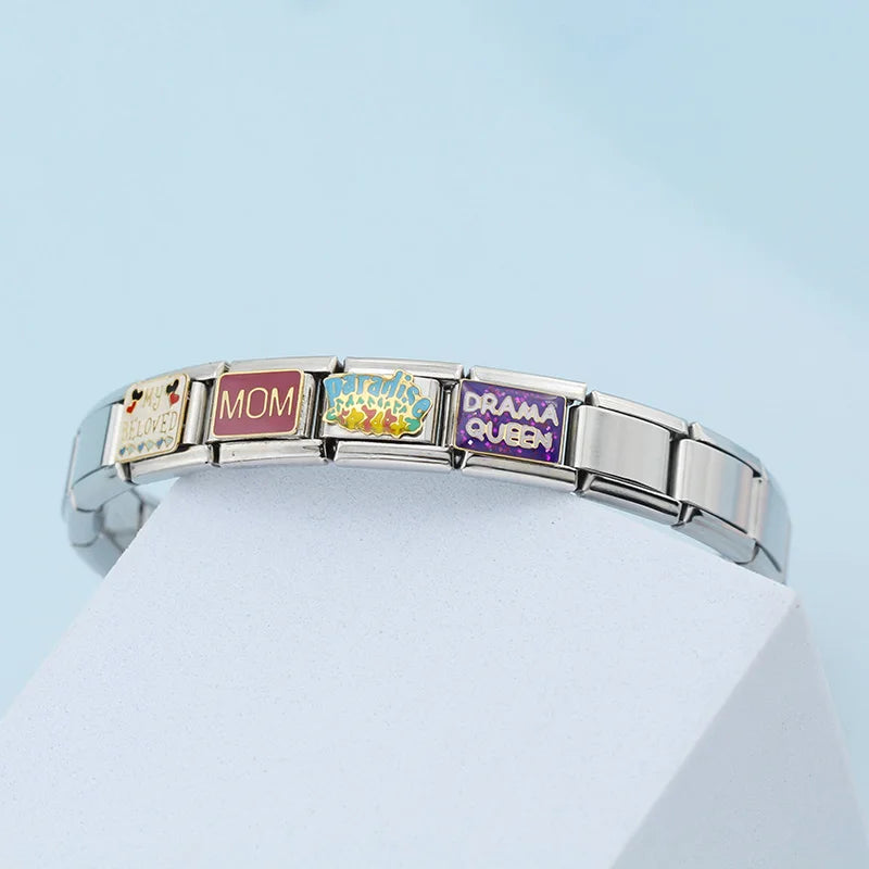 DRAMA QUEEN charm