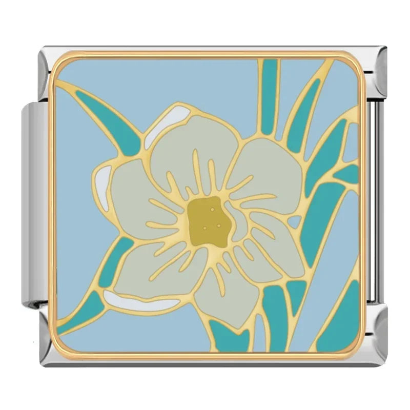 Narcissus Charm