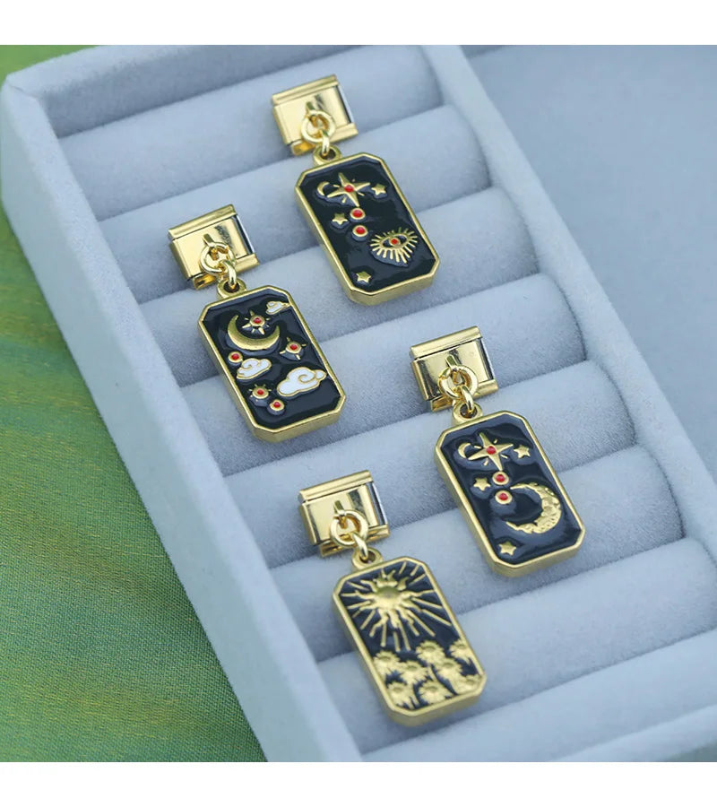 Solar Core – Gold Pendant Charm